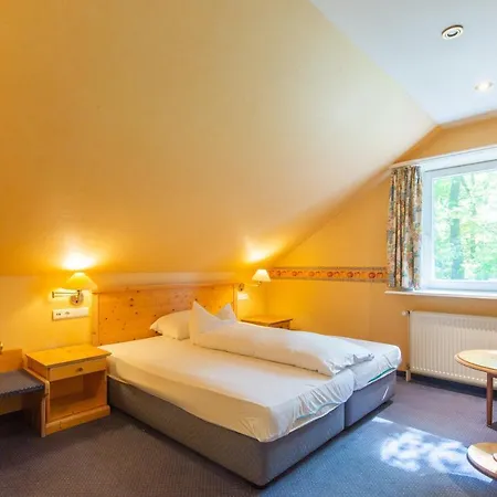 Emsland Saller ホテル