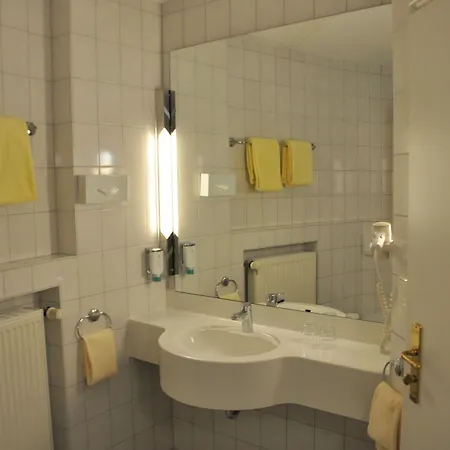 Hotel Emsland Saller 3*