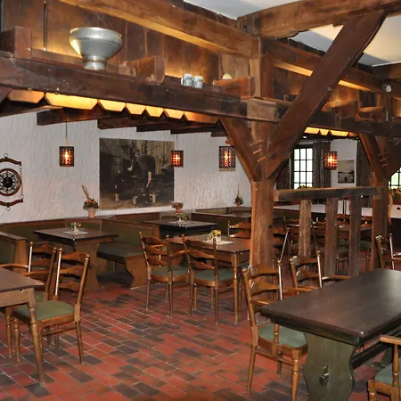 Emsland Saller 3* フラレン